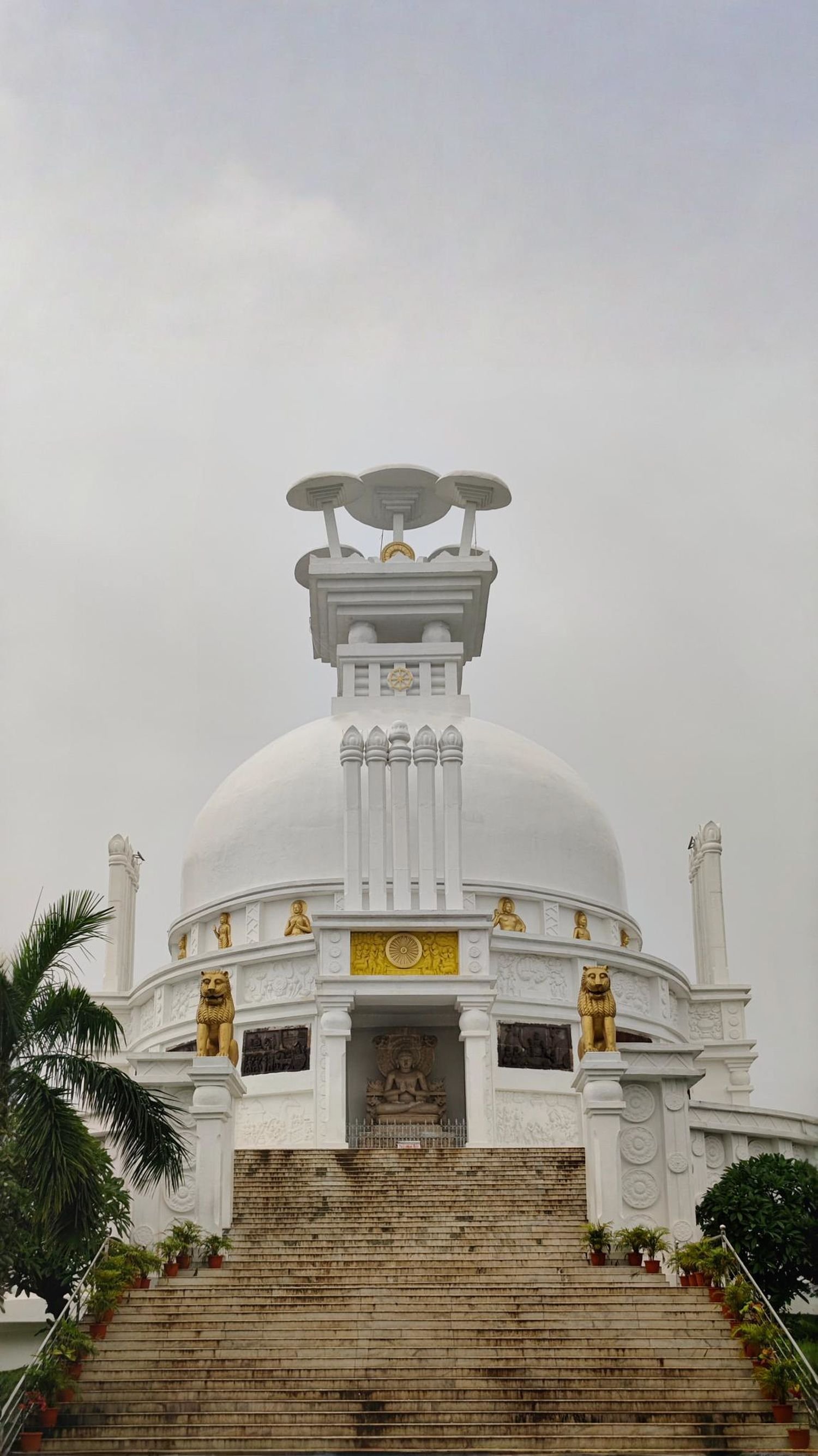 Dhauli Giri
