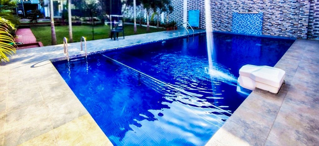 Premium Splash Pool